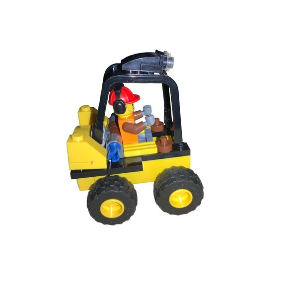 LEGO-Compatible Construction Farming Creative Building Toy Vehicle Set - Picture 13 of 16